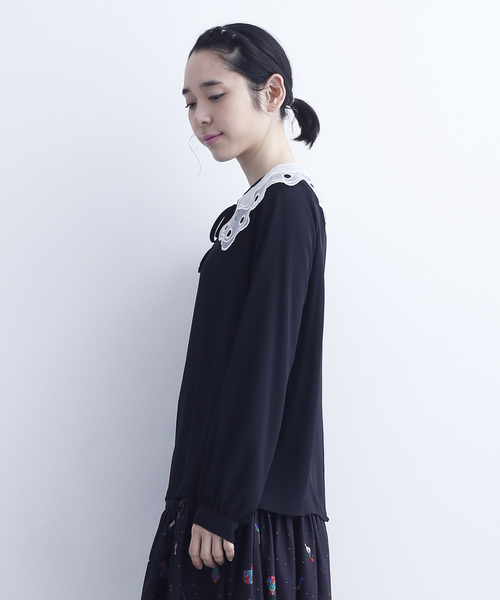 merlot plus(メルロープリュス)の「パンチングオーガンジー襟付きブラウス6490(シャツ/ブラウス・レディース・ミント/ブラック/アイボリー・FREE)」の8枚目の写真