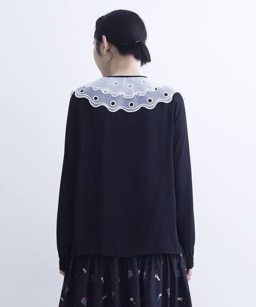 merlot plus(メルロープリュス)の「パンチングオーガンジー襟付きブラウス6490(シャツ/ブラウス・レディース・ミント/ブラック/アイボリー・FREE)」の4枚目の写真
