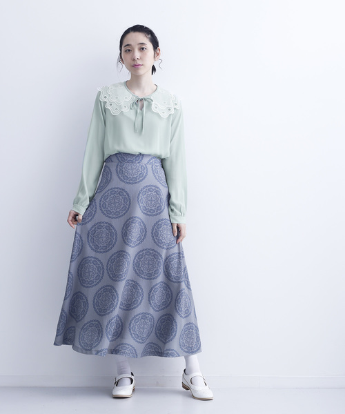 merlot plus(メルロープリュス)の「パンチングオーガンジー襟付きブラウス6490(シャツ/ブラウス・レディース・ミント/ブラック/アイボリー・FREE)」の10枚目の写真