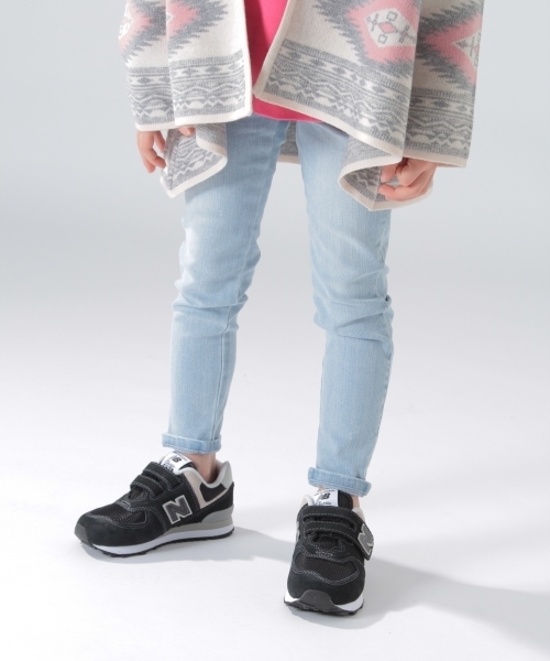 BAYFLOW（ベイフロー）の「BAYFLOW／[KIDS]ベーシックスキニーデニム 18SS（デニムパンツ・キッズ・ライトブルー/インディゴブルー/オフホワイト/ブラック/サックスブルー・X-LARGE/MEDIUM/LARGE/SMALL/XX-LARGE）」の3枚目の写真