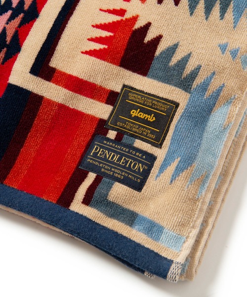 PENDLETON（ペンドルトン）の「GLAMB Oversized Jacquard Towel by PENDLETON / ペンドルトン別注 グラムオーバーサイズドジャガードタオル バスタオル ブランケット（ブランケット・メンズ・マルチ・FREE）」の2枚目の写真
