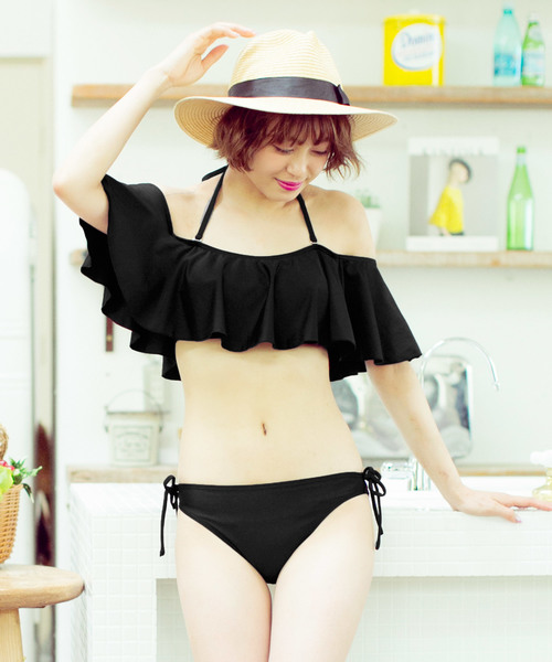 パンダ フリル付きオフショルダー水着 ブラック ボーダーズアット