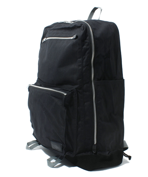 PORTER（ポーター）の「PORTER SUNRAIN DAY PACK LARGE ＜B印 YOSHIDA SELECT＞ （バックパック/リュック・メンズ・オフホワイト/ブラック/オレンジ/ブルー系その他・ONE SIZE）」の5枚目の写真