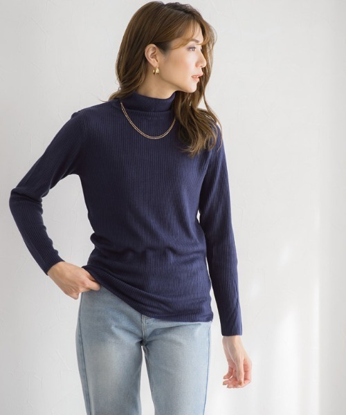 Pierrot（ピエロ）の「タートルネックカシミアタッチリブニット（ニット/セーター・レディース・オフホワイト/ブラック/グレー/カーキ/ネイビー/ブルー系その他/イエロー系その他/レッド/オレンジ系その他/レンガ/ブルー系その他2/ライトベージュ/ピンク系その他/モカ/パープル・M/L）」の19枚目の写真