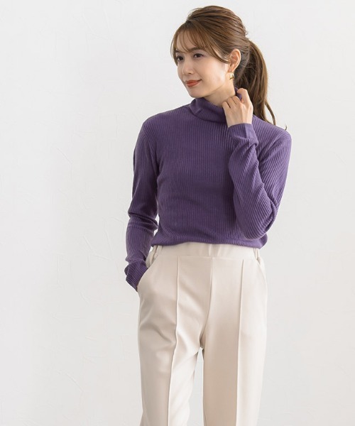 Pierrot（ピエロ）の「タートルネックカシミアタッチリブニット（ニット/セーター・レディース・オフホワイト/ブラック/グレー/カーキ/ネイビー/ブルー系その他/イエロー系その他/レッド/オレンジ系その他/レンガ/ブルー系その他2/ライトベージュ/ピンク系その他/モカ/パープル・M/L）」の16枚目の写真