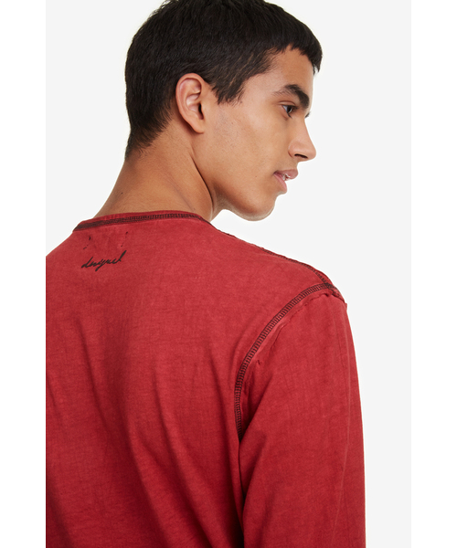 Desigual(デシグアル)の「Tシャツ長袖(Tシャツ/カットソー・メンズ・レッド・2L/3L/S/M/L)」の6枚目の写真