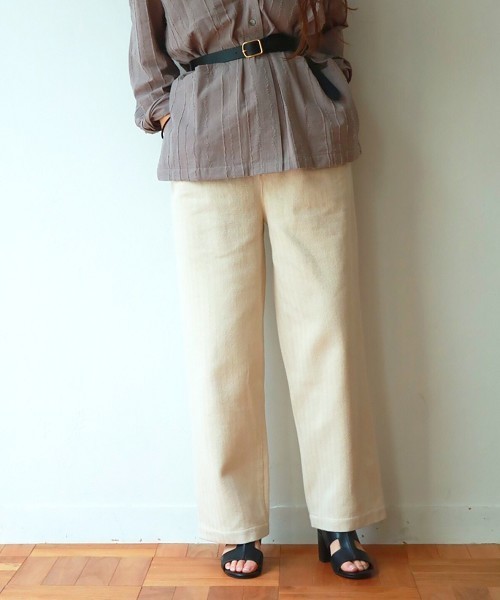 TODAYFUL(トゥデイフル)の「ヘリンボーンボタンパンツ(その他パンツ・レディース・キナリ・36inch/38inch)」の6枚目の写真