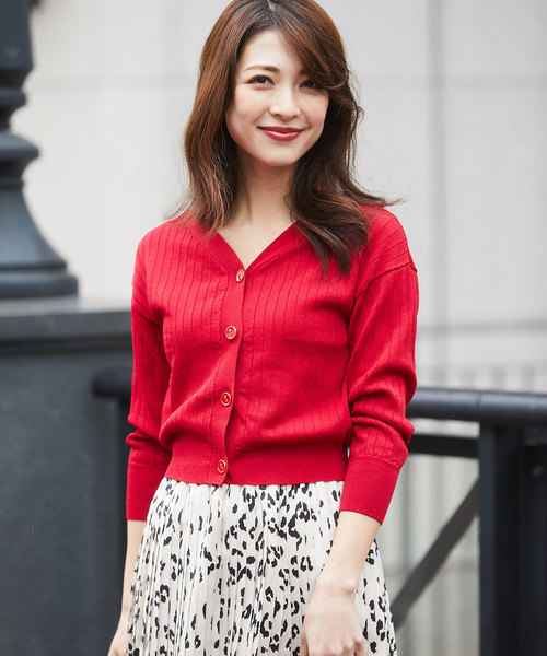 12Twelve Agenda（トゥエルブ　アジェンダ）の「Vネックリブショートカーディガン（カーディガン/ボレロ・レディース・オフホワイト/ネイビー/レッド/ブルー/ブラウン/マスタード・M）」の9枚目の写真