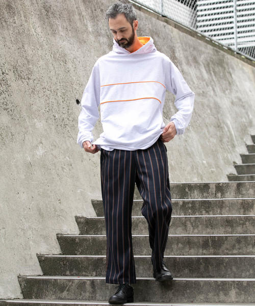 YARD PLUS(ヤードプリュス)の「YARD PLUS 配色ミニ裏毛パーカー(パーカー・メンズ・ダークグリーン/ナチュラル・MEDIUM/LARGE)」の9枚目の写真