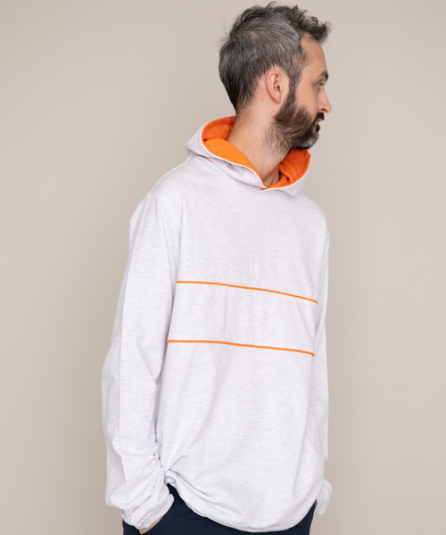 YARD PLUS(ヤードプリュス)の「YARD PLUS 配色ミニ裏毛パーカー(パーカー・メンズ・ダークグリーン/ナチュラル・MEDIUM/LARGE)」の11枚目の写真