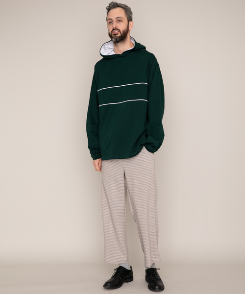 YARD PLUS(ヤードプリュス)の「YARD PLUS 配色ミニ裏毛パーカー(パーカー・メンズ・ダークグリーン/ナチュラル・MEDIUM/LARGE)」の21枚目の写真