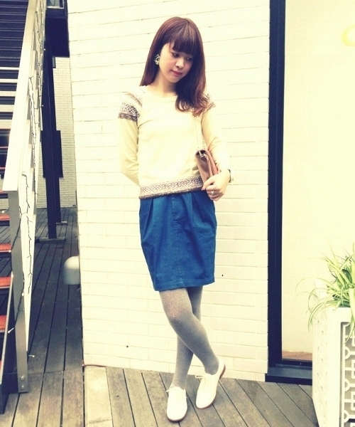 Another Edition（アナザーエディション）の「AE DNM TUCK SKⅡ #（スカート・レディース・コバルトブルー/オフホワイト・SMALL/MEDIUM）」の13枚目の写真