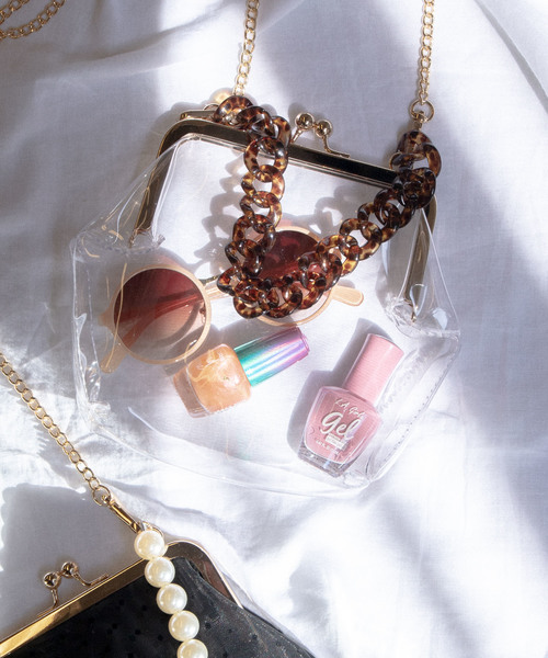 WEGO（ウィゴー）の「WEGO/がま口ショルダーバッグ（ショルダーバッグ・レディース・ブラック/その他1/その他2/ホワイト系その他/その他3・FREE）」の2枚目の写真