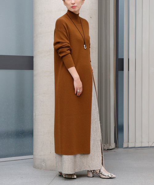 セール Laventure Martinique ワンピース タートルスリットニットワンピース ワンピース Martinique マルティニーク のファッション