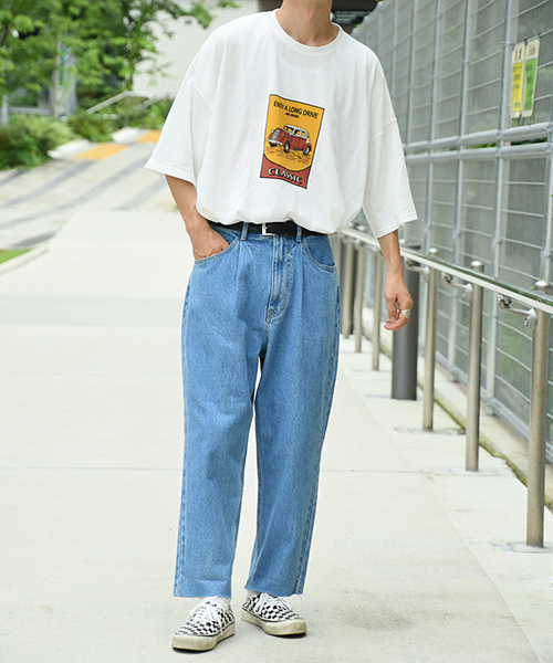 kutir（クティール）の「レトロカープリントＴシャツ（Tシャツ/カットソー・メンズ・ホワイト/ブラック/ベージュ・MEDIUM/LARGE）」の4枚目の写真