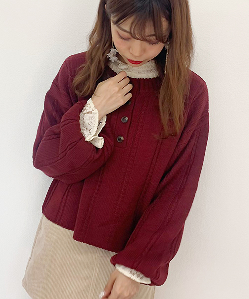 apres jour(アプレジュール)の「ヘンリーケーブルニット【ZOZOTOWN限定アイテム】(ニット/セーター・レディース・ベージュ/ボルドー/モカ/スモークピンク・フリー)」の4枚目の写真
