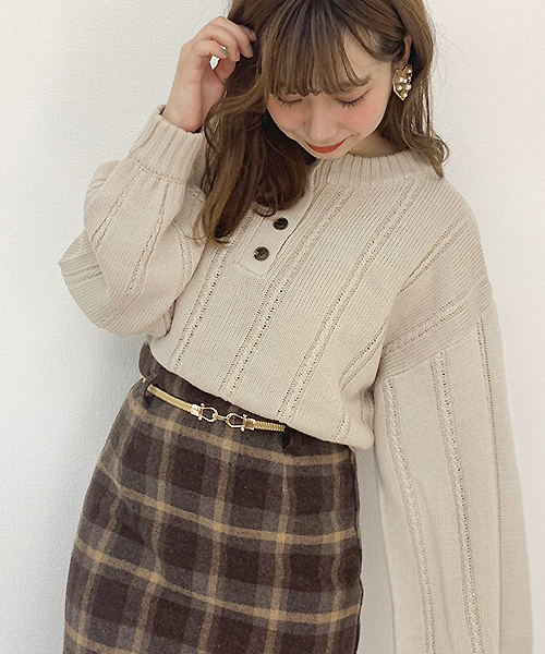 apres jour(アプレジュール)の「ヘンリーケーブルニット【ZOZOTOWN限定アイテム】(ニット/セーター・レディース・ベージュ/ボルドー/モカ/スモークピンク・フリー)」の16枚目の写真