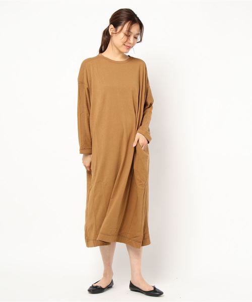PUAL CE CIN(ピュアルセシン)の「配色ステッチチュニック(Tシャツ/カットソー・レディース・ネイビー/グレー/ブルー/ナチュラル/キャメル・FREE)」の12枚目の写真