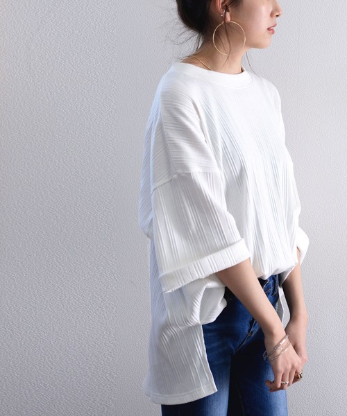 classicalelf(クラシカルエルフ)の「ランダムリブ ミドル丈無地クルーネックビッグTシャツ(半袖)(Tシャツ/カットソー・レディース・チャコール/ブラウン/ブラック/ベージュ/ホワイト・X-LARGE/XX-LARGE/MEDIUM/LARGE)」の6枚目の写真