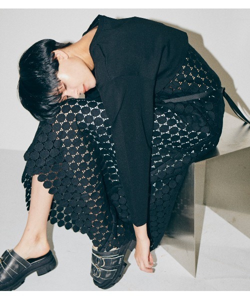 LE CIEL BLEU（ルシェルブルー）の「Dot Lace Long Sleeve Tee（Tシャツ/カットソー・レディース・チャコールグレー/ブラック/カーキ・36）」の15枚目の写真