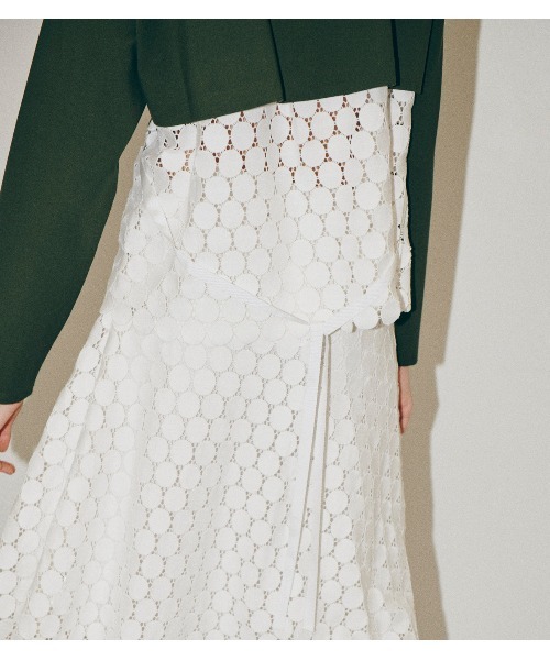 LE CIEL BLEU（ルシェルブルー）の「Dot Lace Long Sleeve Tee（Tシャツ/カットソー・レディース・チャコールグレー/ブラック/カーキ・36）」の21枚目の写真