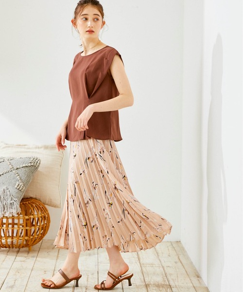 12Twelve Agenda（トゥエルブ　アジェンダ）の「ウエストタックフレンチスリーブブラウス（シャツ/ブラウス・レディース・ブラウン/グリーン/ネイビー・M）」の14枚目の写真