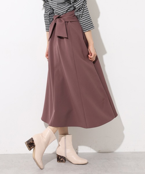 one after another NICE CLAUP（ワンアフターアナザーナイスクラップ）の「バックリボンフレアスカート（スカート・レディース・ブラック系その他/ブラウン系その他/ベージュ系その他/レッド系その他・FREE）」の4枚目の写真