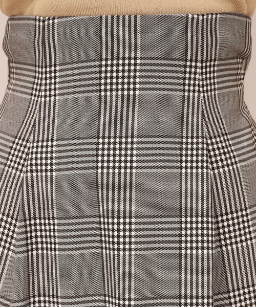 one after another NICE CLAUP（ワンアフターアナザーナイスクラップ）の「バックリボンフレアスカート（スカート・レディース・ブラック系その他/ブラウン系その他/ベージュ系その他/レッド系その他・FREE）」の17枚目の写真