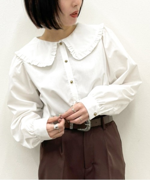 apres jour mignon(アプレジュールミニョン)の「フリル襟ブラウス【ZOZOTOWN限定アイテム】(シャツ/ブラウス・レディース・グレイッシュベージュ/ブラック/オフホワイト・X-LARGE/フリー)」の4枚目の写真