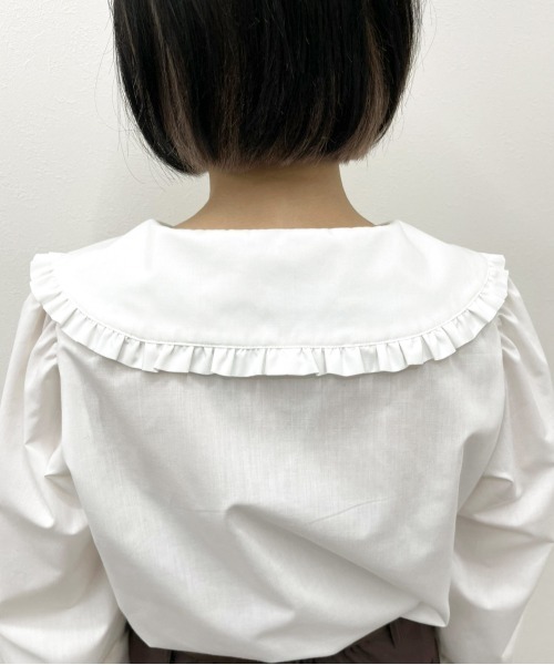 apres jour mignon(アプレジュールミニョン)の「フリル襟ブラウス【ZOZOTOWN限定アイテム】(シャツ/ブラウス・レディース・グレイッシュベージュ/ブラック/オフホワイト・X-LARGE/フリー)」の15枚目の写真