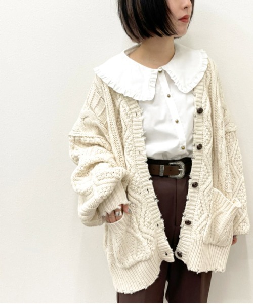 apres jour mignon(アプレジュールミニョン)の「フリル襟ブラウス【ZOZOTOWN限定アイテム】(シャツ/ブラウス・レディース・グレイッシュベージュ/ブラック/オフホワイト・X-LARGE/フリー)」の10枚目の写真