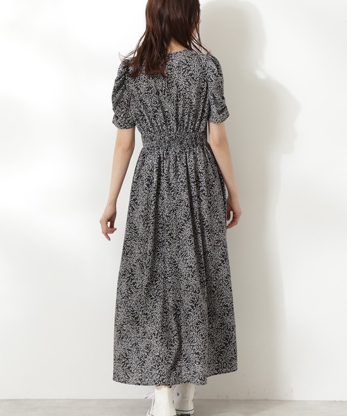 N.(N. Natural Beauty Basic)(エヌエヌナチュラルビューティーベーシック)の「【追加生産】【S Size Line】◆プリントパワーショルダーワンピース(ワンピース・レディース・ホワイト/ブラック/ブルー・SMALL/MEDIUM)」の15枚目の写真