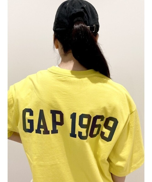 GAP（ギャップ）の「Gapロゴ クルーネックtシャツ（Tシャツ/カットソー・レディース・ライトブルー/イエロー/レッド/ワイン・S/XS/M/L/XXS）」の12枚目の写真