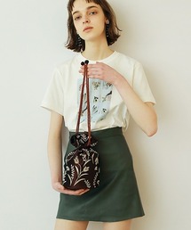 刺繍巾着バッグ