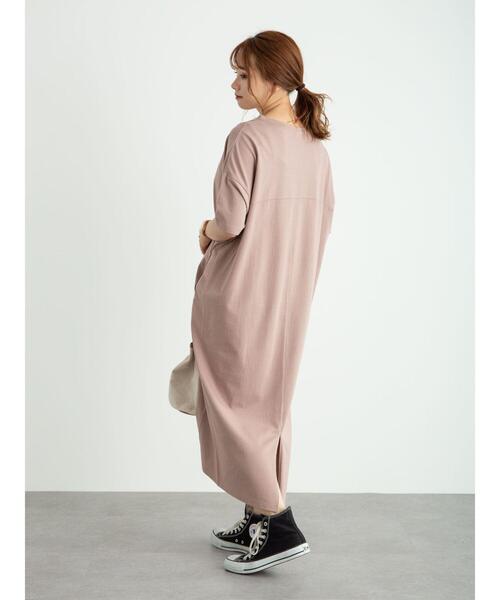 earth music&ecology（アースミュージックアンドエコロジー）の「バックスリットコクーンカットワンピース　＊（ワンピース・レディース・ブラック/ピンク/ダークブラウン/グレイッシュベージュ/グリーン・FREE）」の7枚目の写真