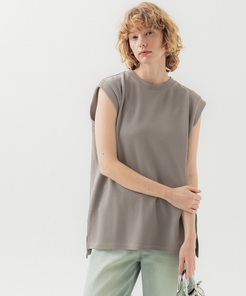 coca（coca）（コカ）の「エンボスノースリトップス（タンクトップ・レディース・ブラック/ダークベージュ/ホワイト/ネイビー/ライトグレー・L/M）」の18枚目の写真