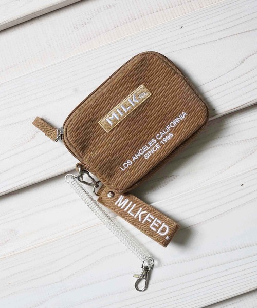 MILKFED.（ミルクフェド）の「EMBROIDERED BAR PASS HOLDER（パスケース・レディース・ホワイト/ブラック/ベージュ/レッド/ライトパープル/ライトピンク/ネイビー/A/B・ONE SIZE）」の4枚目の写真