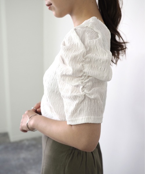 Riberry（リベリー）の「ギャザースリーブトップス（Tシャツ/カットソー・レディース・ブラック/ベージュ/オフホワイト/ピンク・MEDIUM）」の18枚目の写真