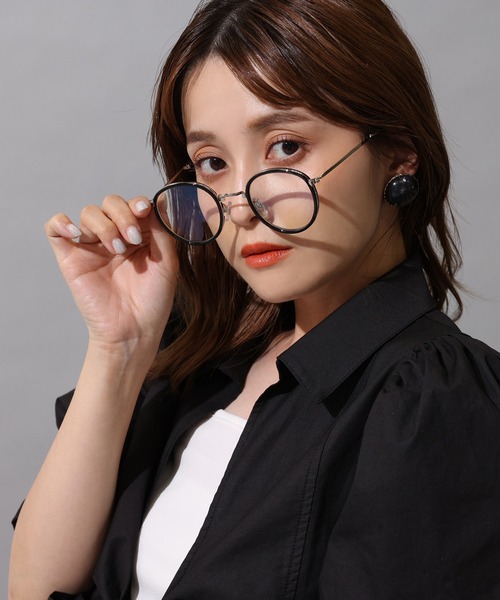 one after another NICE CLAUP（ワンアフターアナザーナイスクラップ）の「【Web限定】折りたたみ伊達めがね（ブルーライトカットレンズ）（メガネ・レディース・ブラック/その他・FREE）」の8枚目の写真