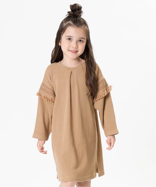 Seraph（セラフ）の「レース付きワンピース（ワンピース・キッズ・ベージュ/オレンジ/オリーブ・120/95/100/80/90/130/110/140）」の3枚目の写真