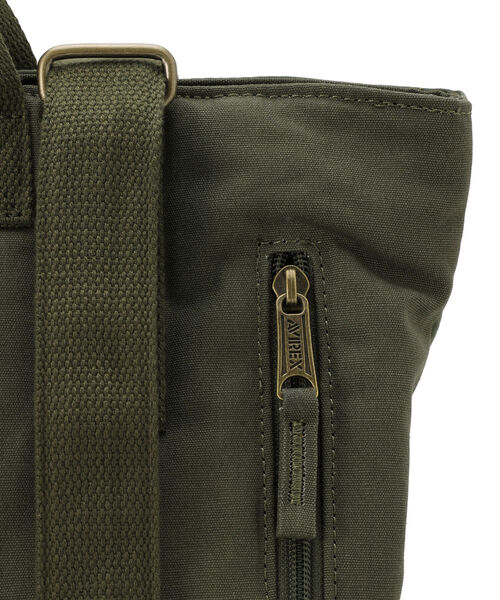 AVIREX(アヴィレックス)の「【直営店限定】2ウェイ キルティングデイパック/2WAY QUILTING DAYPACK/アヴィレックス/AVIREX(バックパック/リュック・レディース・ブラック/オリーブ・FREE)」の11枚目の写真