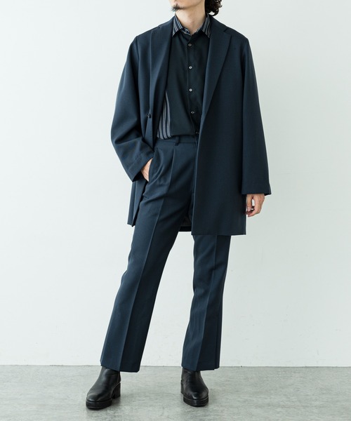 Lui's（ルイス）の「【高密度ウールギャバ 2×2セットアップシリーズ】 スリットフレアパンツ（スラックス・メンズ・グレー/ネイビー・SMALL/MEDIUM）」の3枚目の写真