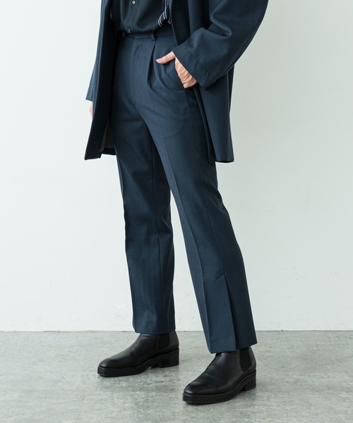 Lui's（ルイス）の「【高密度ウールギャバ 2×2セットアップシリーズ】 スリットフレアパンツ（スラックス・メンズ・グレー/ネイビー・SMALL/MEDIUM）」の7枚目の写真
