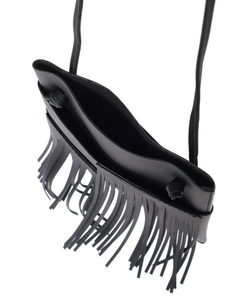 fifth（フィフス）の「フリンジ付きミニショルダー（ショルダーバッグ・レディース・ブラック/ベージュ・MEDIUM）」の7枚目の写真