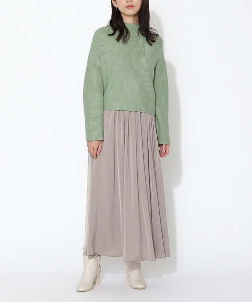 NATURAL BEAUTY BASIC（ナチュラルビューティーベーシック）の「サテンギャザーロングスカート（スカート・レディース・チャコールグレー/ブルー/ダークベージュ・マルチサイズ）」の10枚目の写真