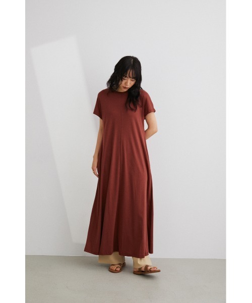 STYLEMIXER(スタイルミキサー)の「フレアカットワンピース(ワンピース・レディース・ブラック/レッド/ライトブラウン・SMALL/MEDIUM)」の3枚目の写真