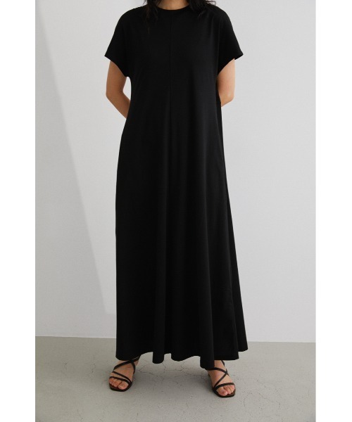 STYLEMIXER(スタイルミキサー)の「フレアカットワンピース(ワンピース・レディース・ブラック/レッド/ライトブラウン・SMALL/MEDIUM)」の2枚目の写真