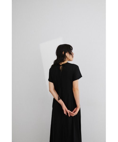 STYLEMIXER(スタイルミキサー)の「フレアカットワンピース(ワンピース・レディース・ブラック/レッド/ライトブラウン・SMALL/MEDIUM)」の17枚目の写真