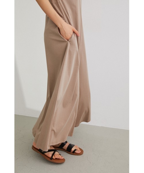 STYLEMIXER(スタイルミキサー)の「フレアカットワンピース(ワンピース・レディース・ブラック/レッド/ライトブラウン・SMALL/MEDIUM)」の21枚目の写真
