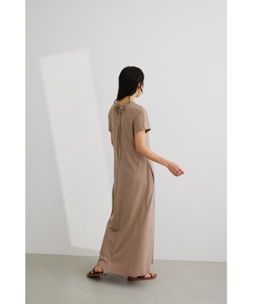 STYLEMIXER(スタイルミキサー)の「フレアカットワンピース(ワンピース・レディース・ブラック/レッド/ライトブラウン・SMALL/MEDIUM)」の4枚目の写真